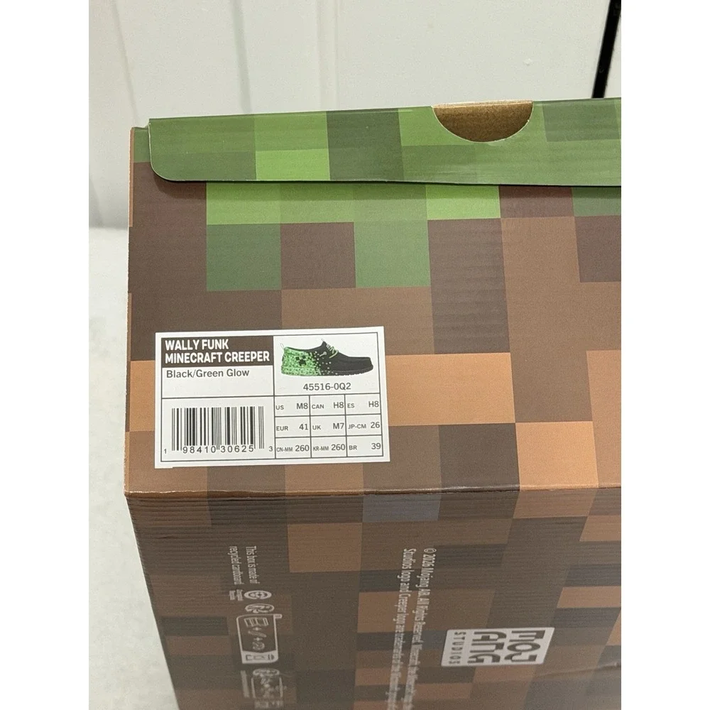 New NIB Minecraft Creeper Hey Dudes Wally Funk Slip On Shoes Sz 8 Black light